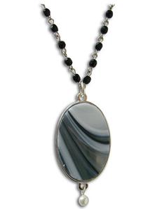 Alexa Oval Rosary Link Pendant Necklace