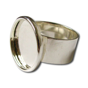 Large Silver Plated Round Cabochon Ring