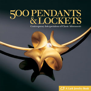 500 Pendants And Lockets