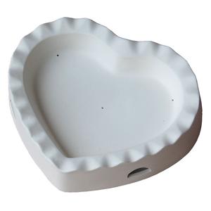 Heart Plate With Ruffle Mold